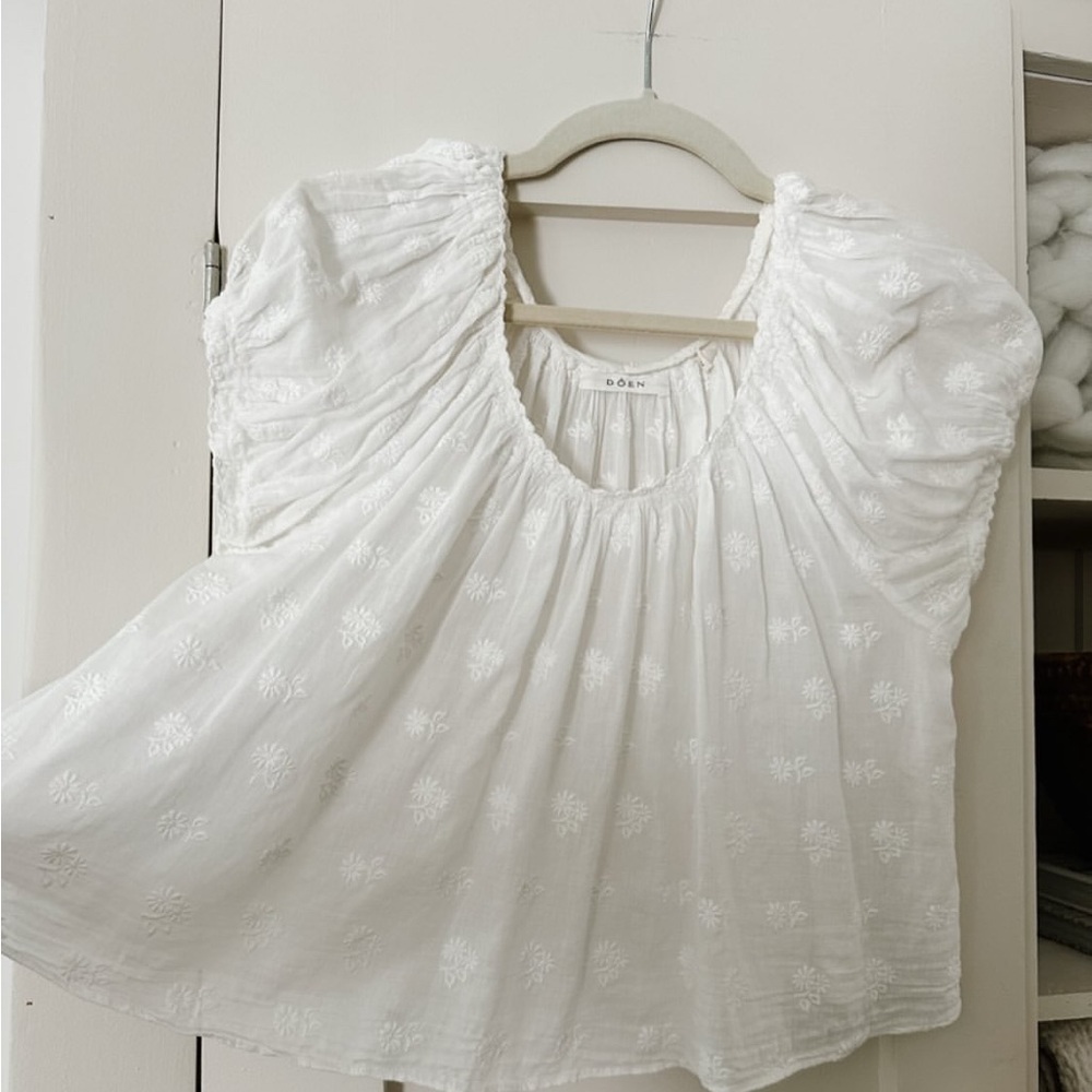 Doen Embroidered Blouse